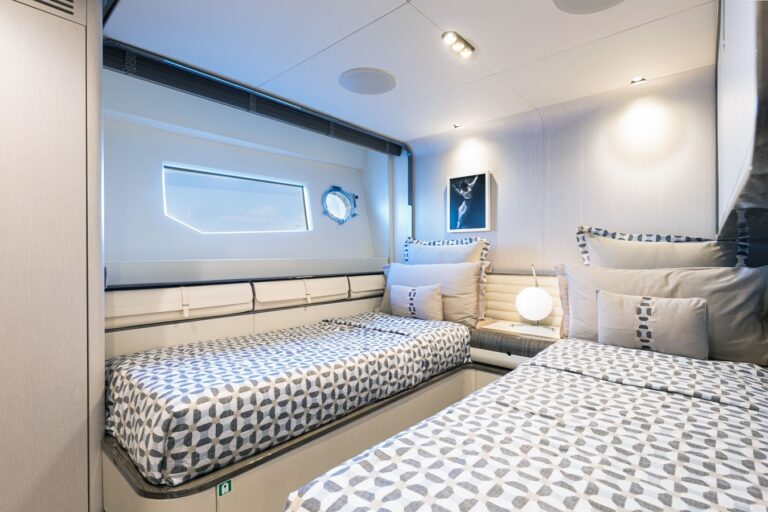Twin Suite