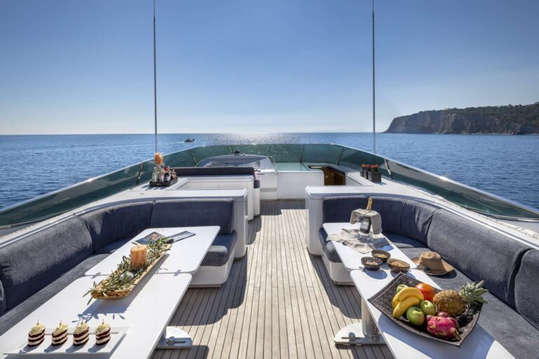 Sun Deck Dining