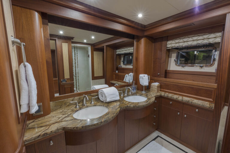 MY ANNDRIANNA - Master ensuite