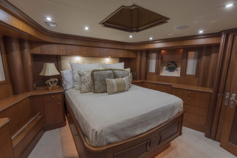 MY ANNDRIANNA - VIP cabin