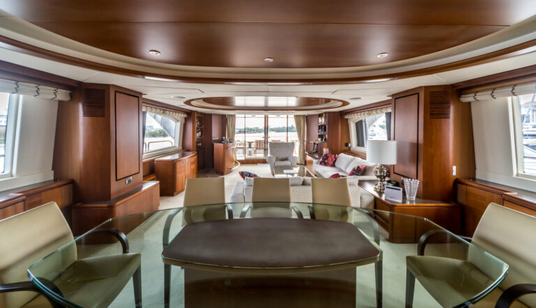 MY ANTONIA II - Salon with dining