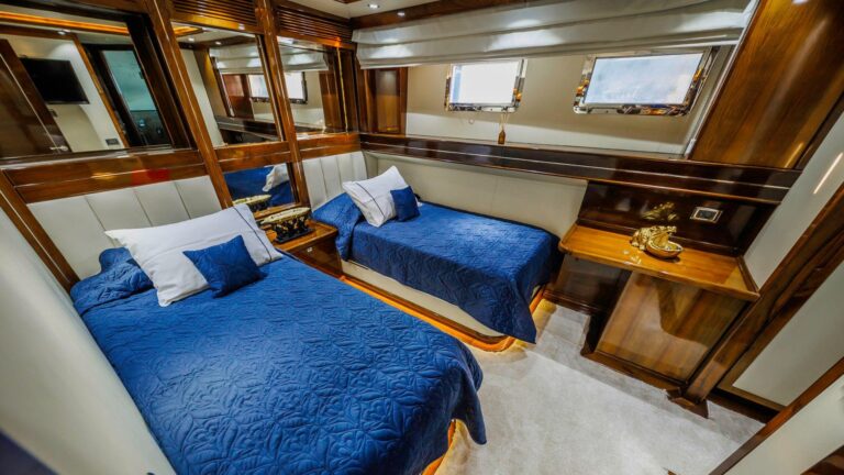 Twin Suite