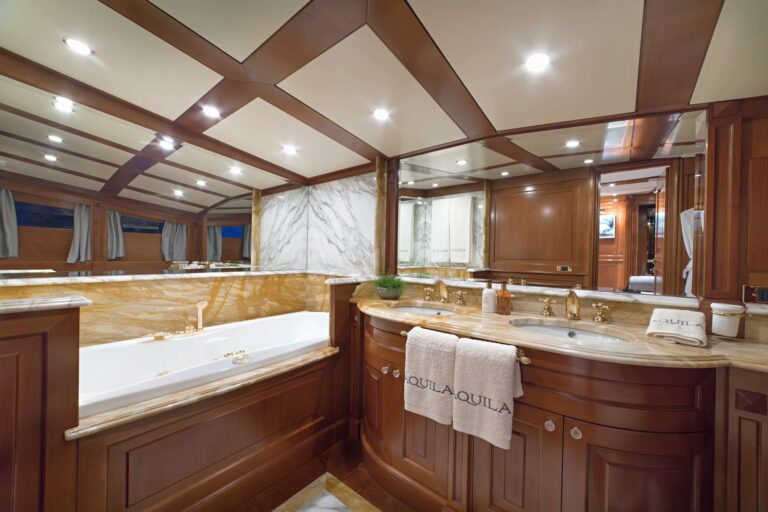 Master Ensuite Bathroom