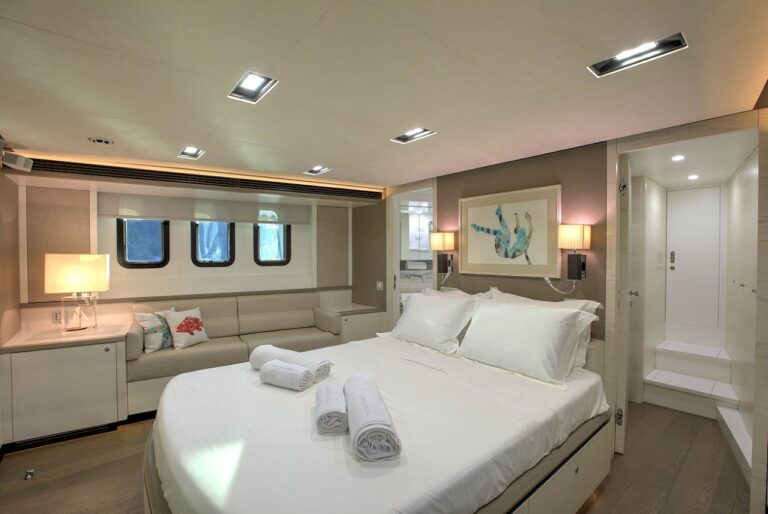 Double Cabin