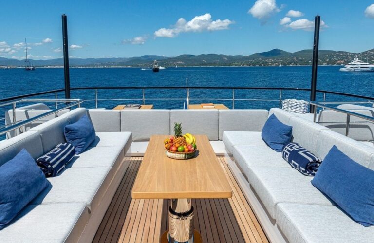 Exterior Relaxation Area