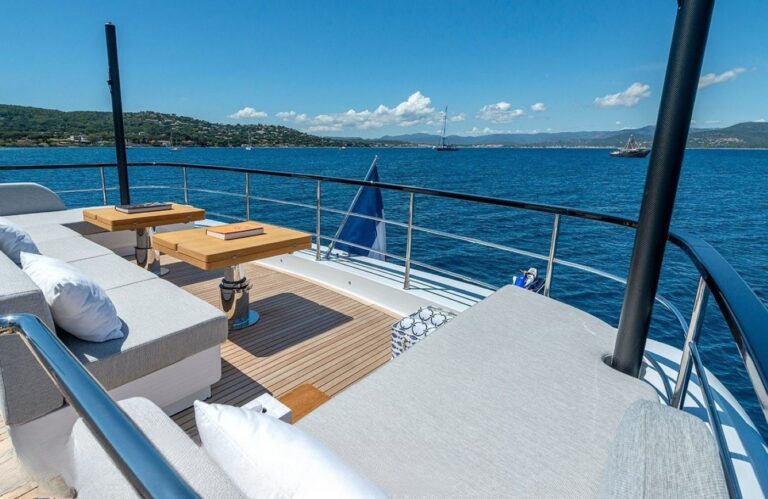 Exterior Relaxation Area
