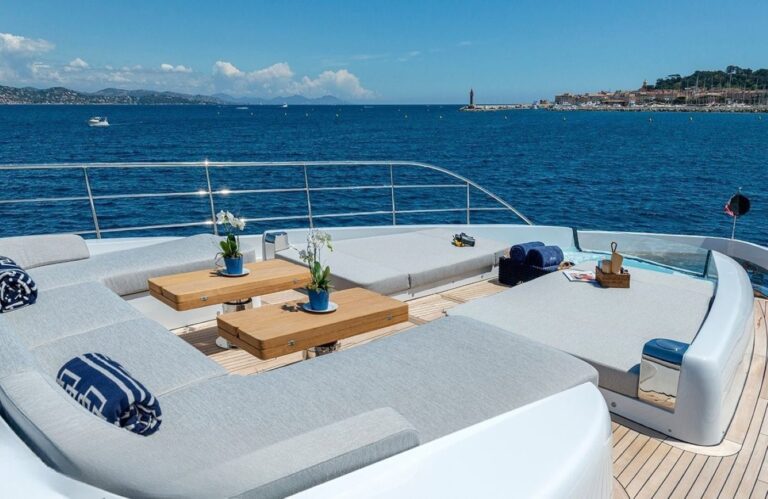 Exterior Relaxation Area