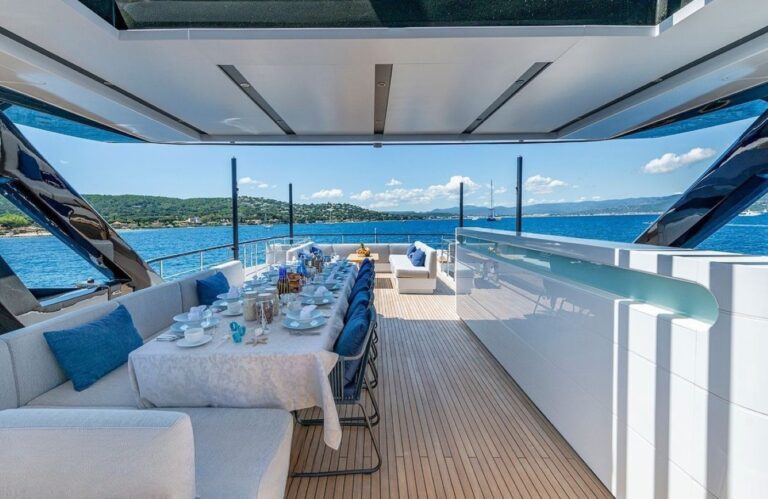 Exterior Dining Area