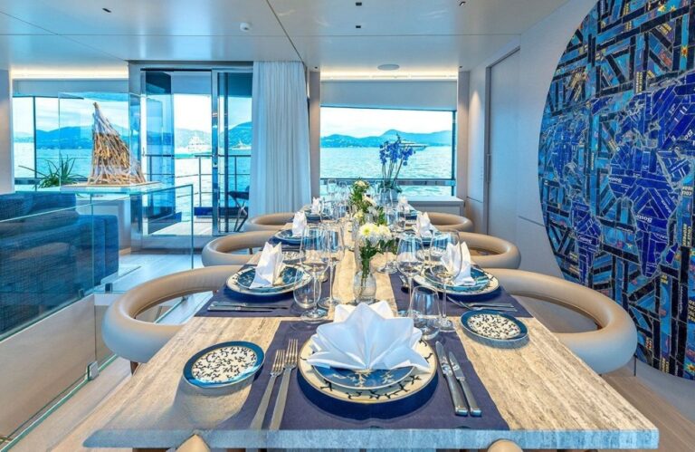Main Dining