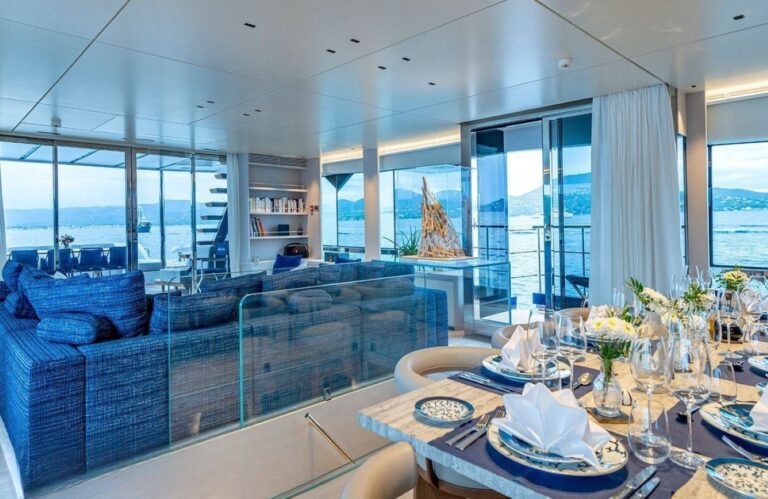 Main Salon With Dining