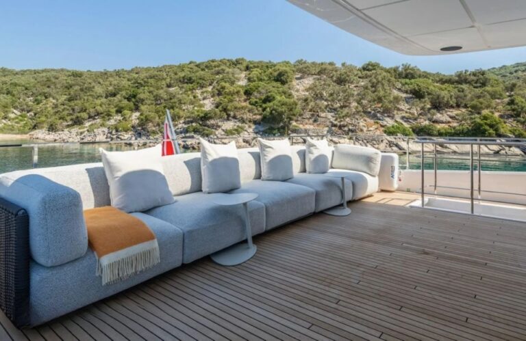 Exterior Relaxation Area