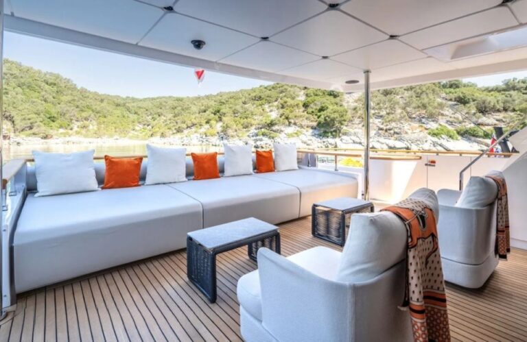 Exterior Relaxation Area
