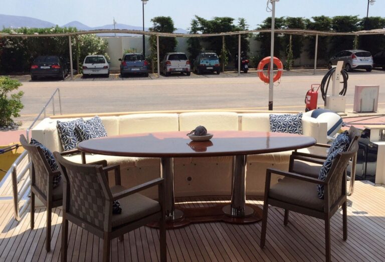 Exterior Dining Area