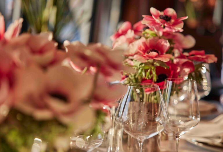 Dining Set Up Detail