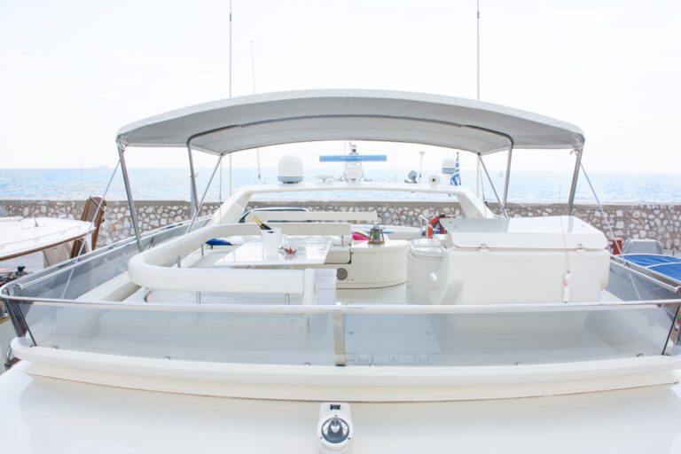 Flybridge