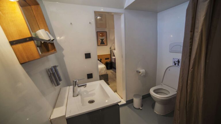 Ensuite