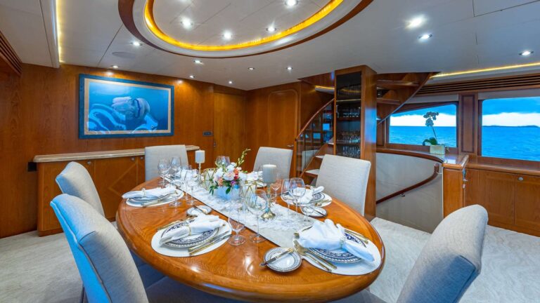 Main Salon Dining