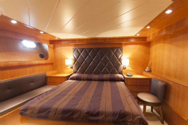 Double Cabin