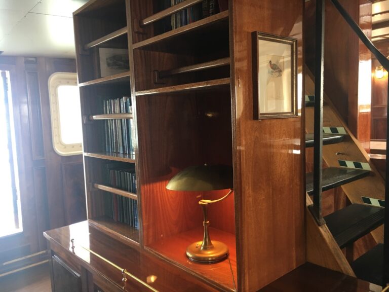 Saloon Detail