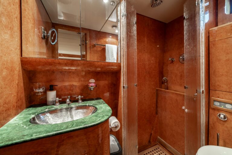 Guest Ensuite