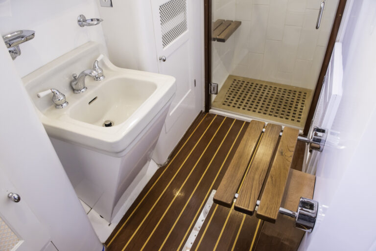 Master Ensuite