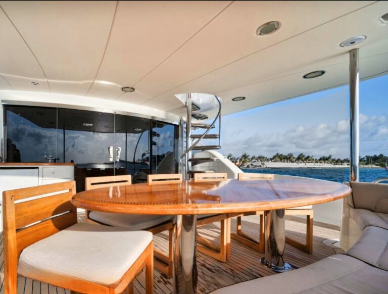 Exterior Relaxation Area