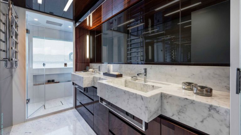 Master Ensuite