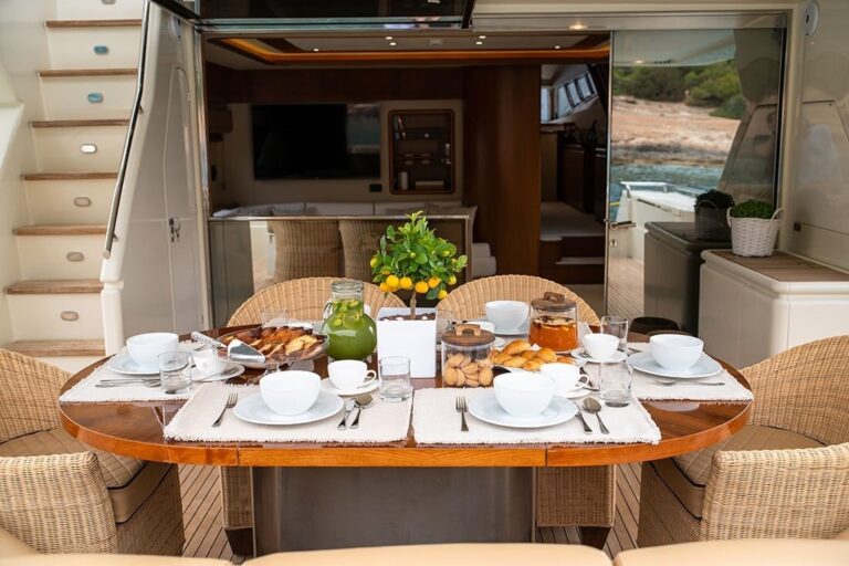 Aft Deck Dining