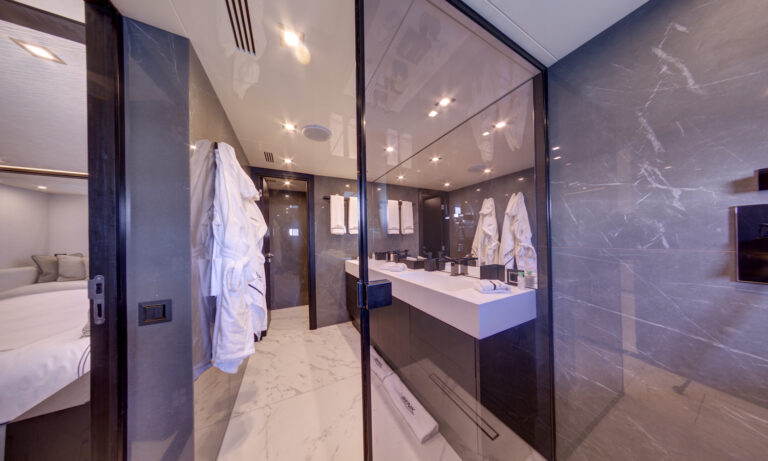 Master Ensuite