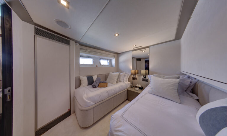 Twin Cabin 2