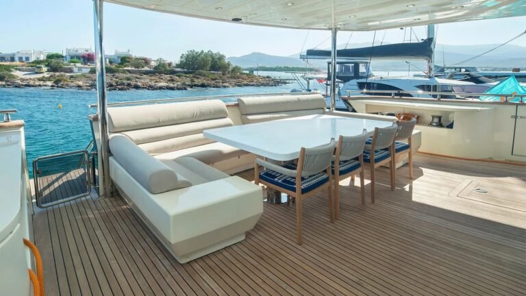 Main Deck Aft