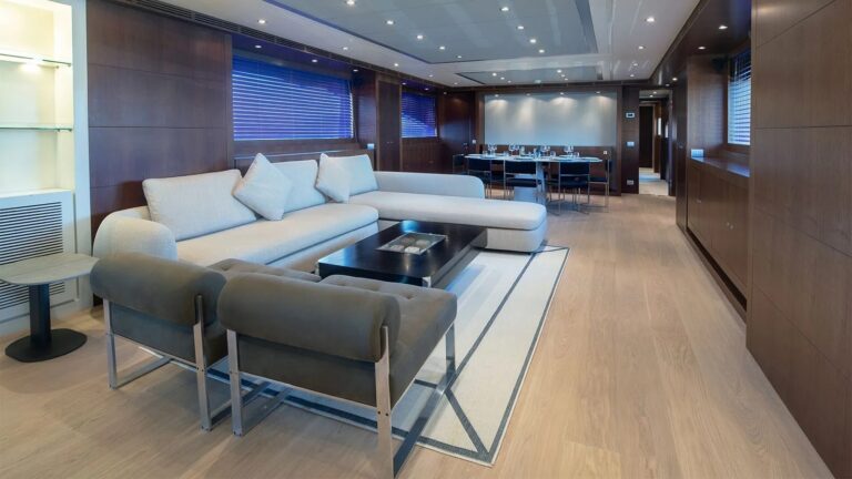 Main Salon View Forward