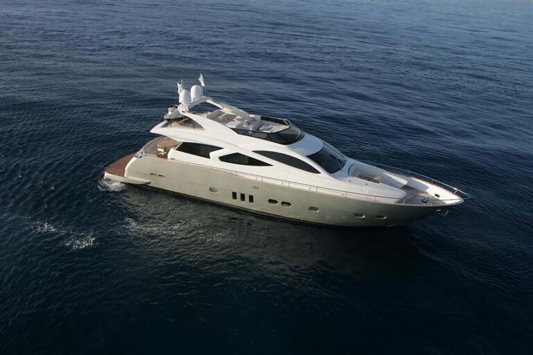 MY BLUE ANGEL - Yacht