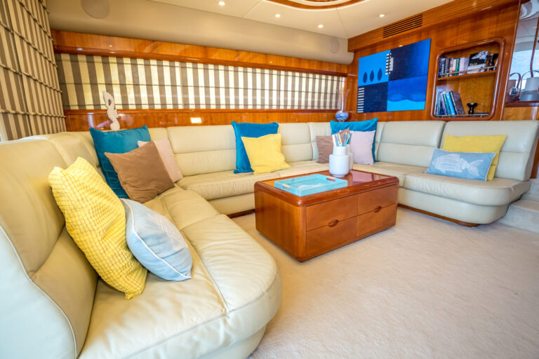 Saloon Seating