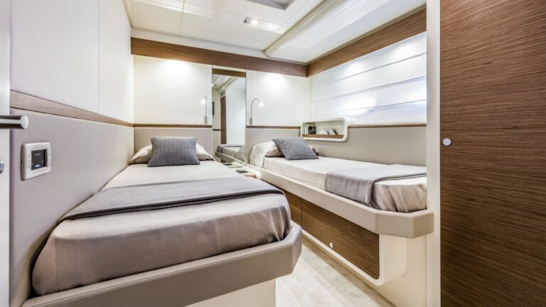 Twin Suite
