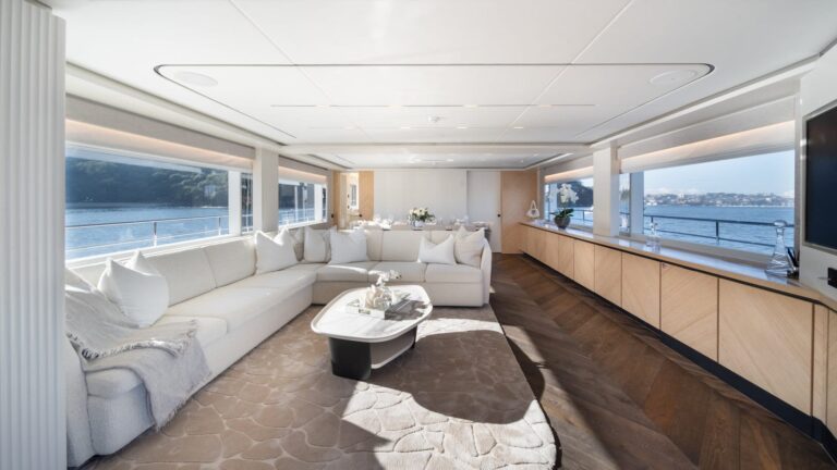 Sky Lounge