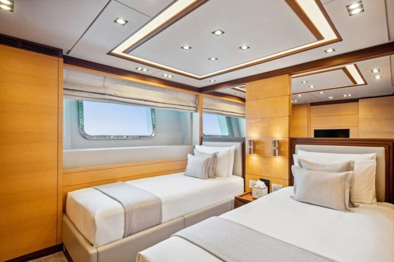 Twin Suite