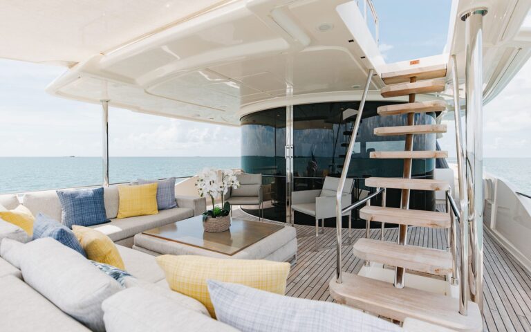 Seating On Main Deck