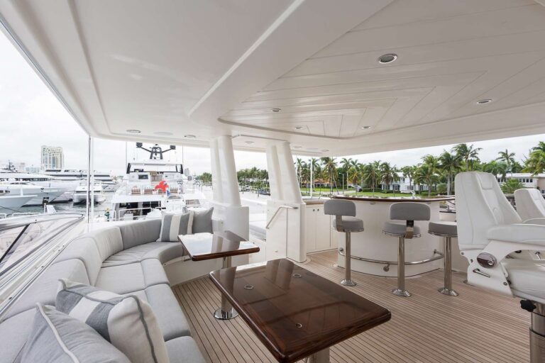 Upper Deck Dining Alfresco