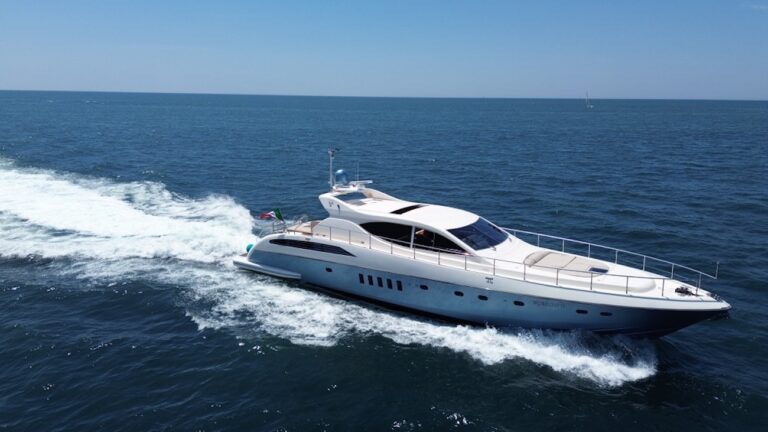 Motor Yacht BRAVO DELTA