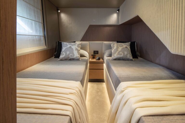 Twin Suite