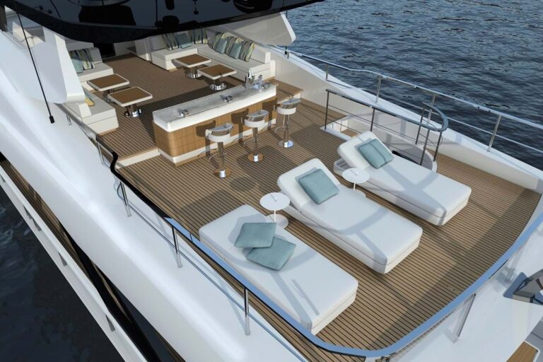 Sociable flybridge sun deck