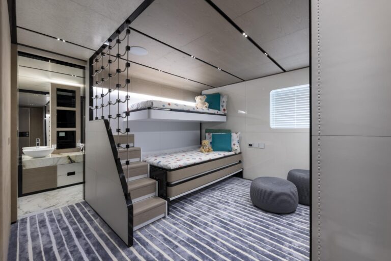 Twin Suite