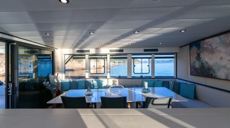 Main Salon Dining