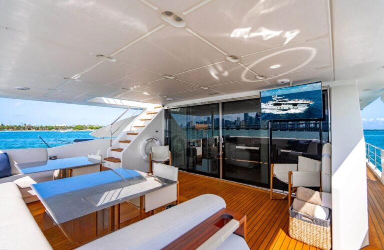 Exterior Relaxation Area