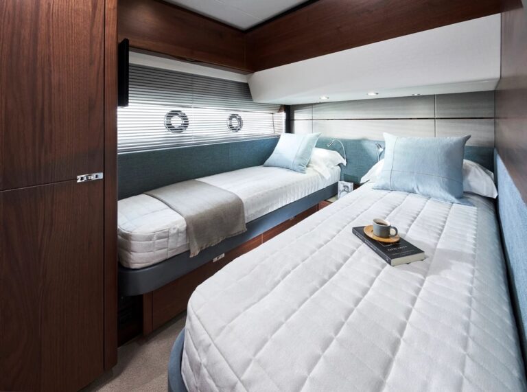 Twin Suite