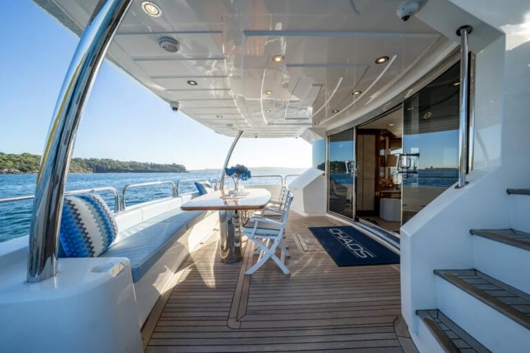 Exterior Relaxation Area With Dining