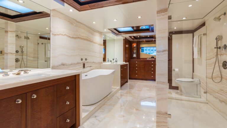 Master Ensuite Bathroom