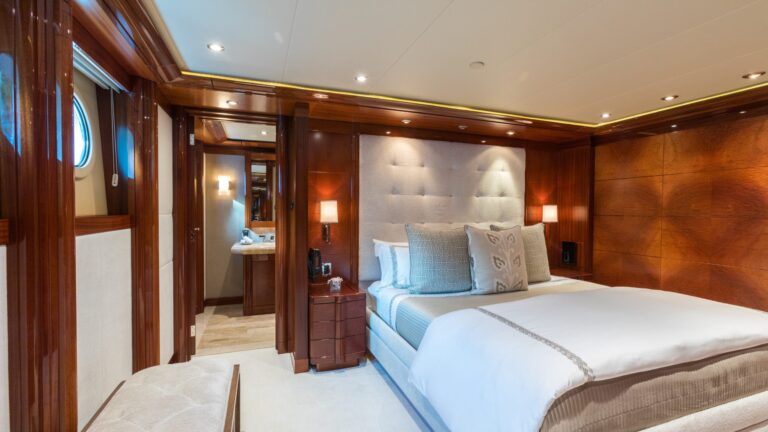 VIP Cabin