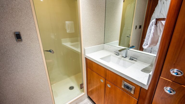 Ensuite bathroom